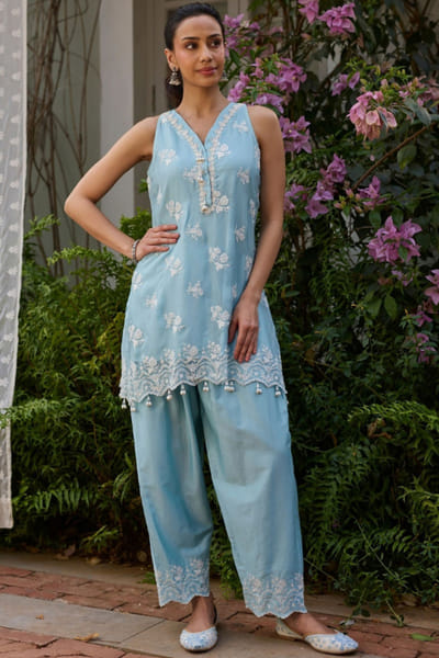 Mulmul Light blue embroidery organza kurta set MULMJUL26D250770