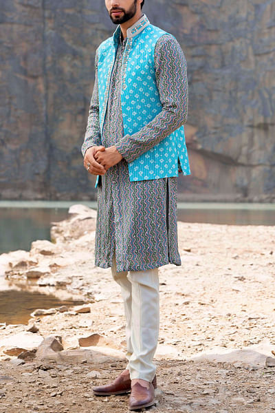 Bandhani kurta and waistcoat set