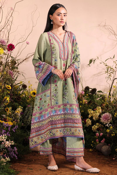 Green floral printed kurta set