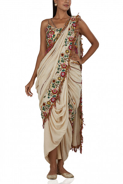 Ivory draped dhoti sari