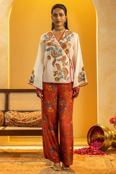 Off white and maroon appliqué co-ord set