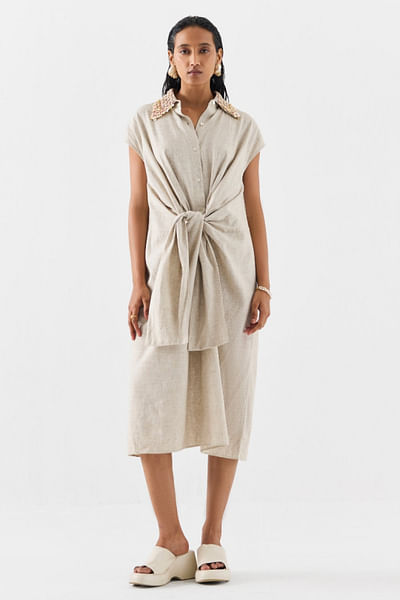 Natural knot dress