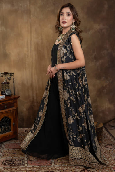 Black kalamkari digital-printed long jacket