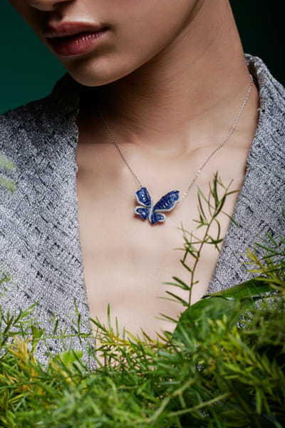 Sapphire stone embellished butterfly chain