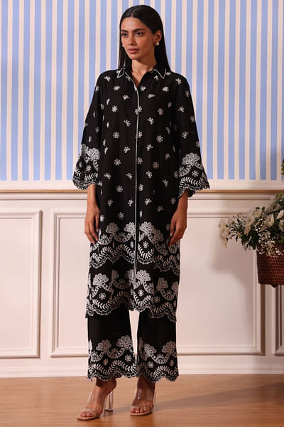 Black floral thread embroidered kurta set