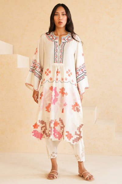 Misha Lakhani Beige applique embroidered khadi silk kurta MISHJUN26D547784