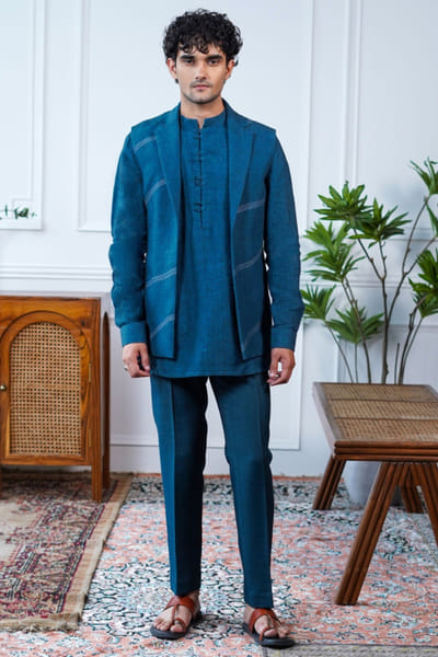 Blue thread embroidered bandi