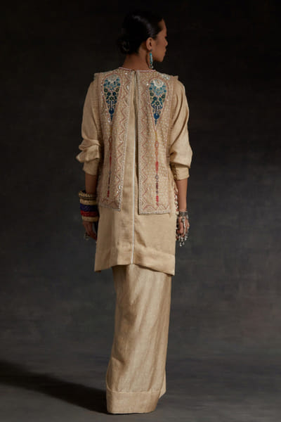 Aseem Kapoor Multicolour tribal embroidered bib ASEEMAY26D144557