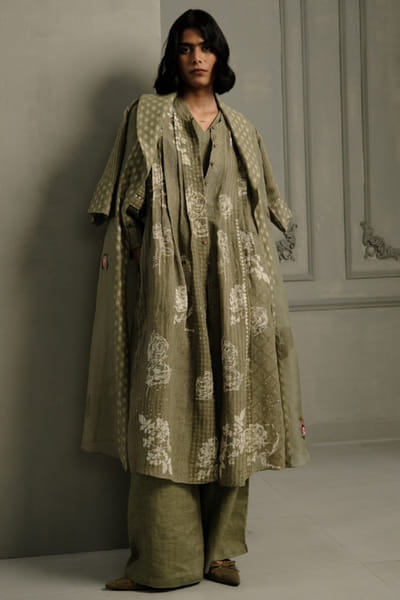 ARCVSH by Pallavi Singh Green hand block print applique jacket set ARCVJUL26D149851