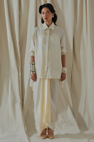 Aseem Kapoor Ecru tribal embroidered jacket ASEEMAY26D144555