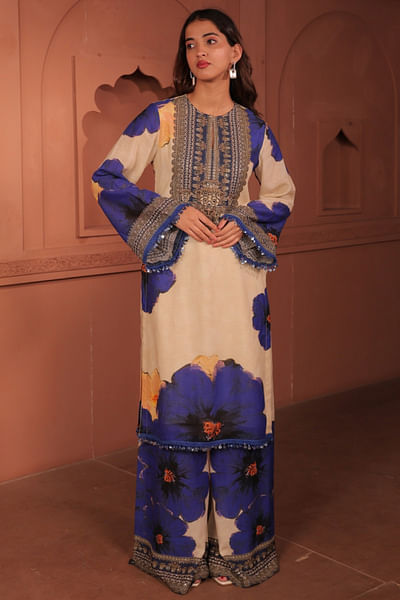 Beige floral print kurta set
