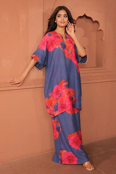 Blue floral printed kaftan set