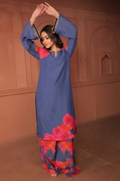 Blue floral print kurta set