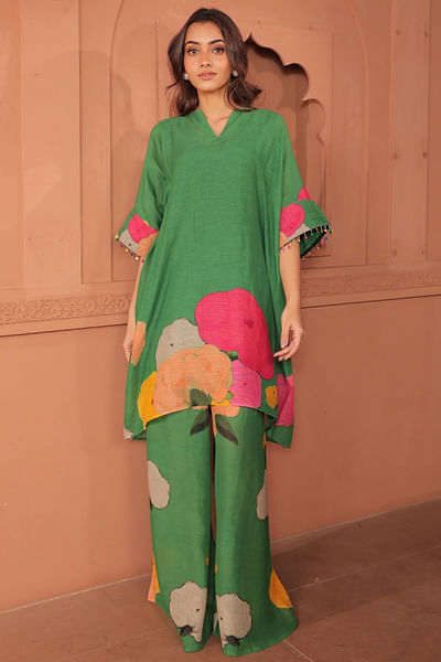 Green floral printed kaftan set