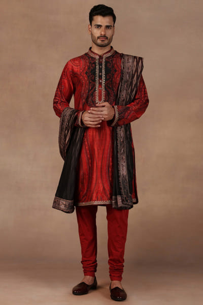 Black ikat printed stole