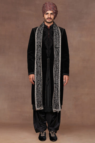 Black embroidered stole