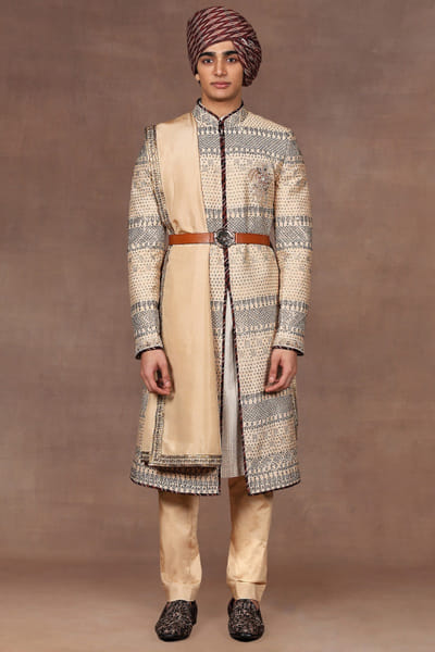 Gold embroidered stole