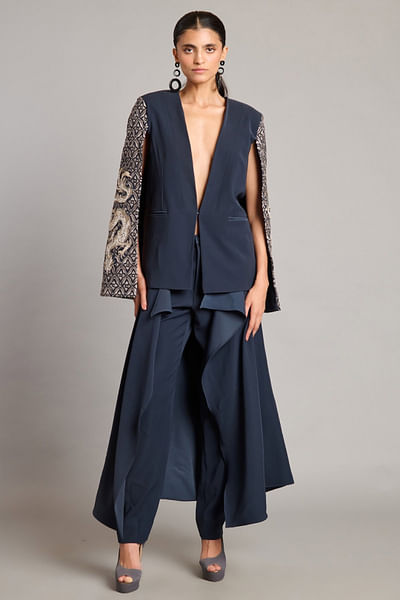 Grey mandala zari embroidered cape jacket