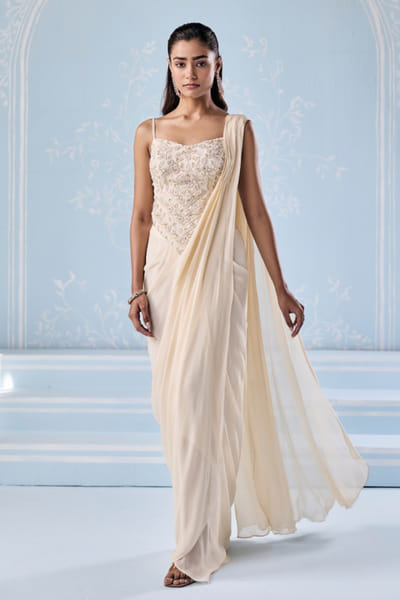 Seema Thukral Ivory aari hand embroidered pre-drape sari set SEEMJUN26D147803