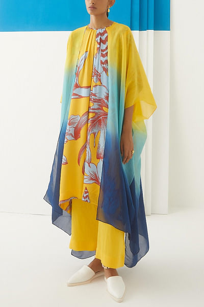 Leheriya organza cape