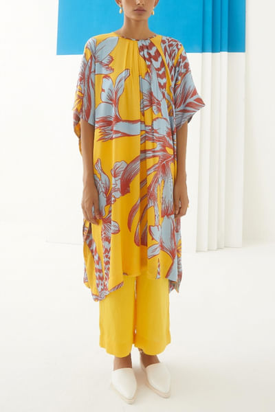 Printed kurta and pants