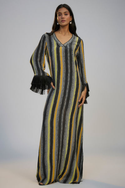 Black and yellow stripes dress