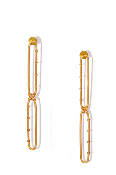 Gold chain link earrings