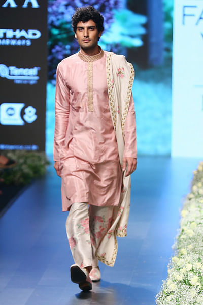 Embroidered kurta, pleated pants and embellished dupatta