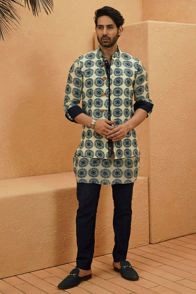 Ivory and midnight blue protea printed kurta