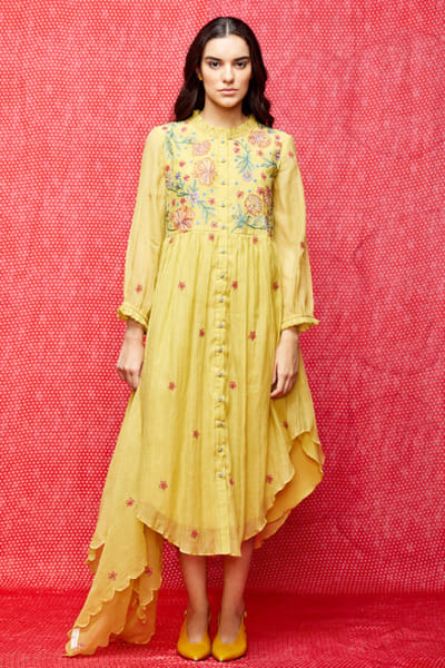 Swati Vijaivargie Yellow sequin embroidered kurta SWATJUN26D148217