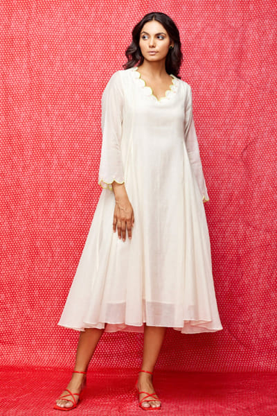 Swati Vijaivargie Ivory scallop dress SWATJUN26D148206