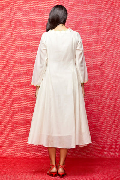 Swati Vijaivargie Ivory scallop dress SWATJUN26D148206