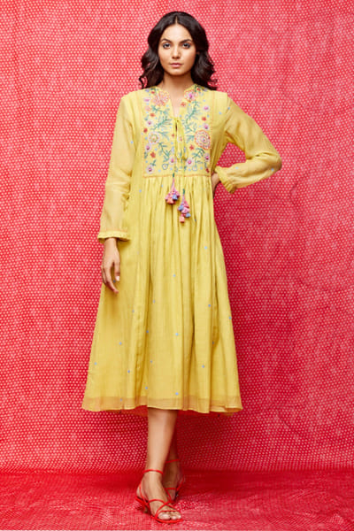 Swati Vijaivargie Yellow kantha embroidered dress SWATJUN26D148215