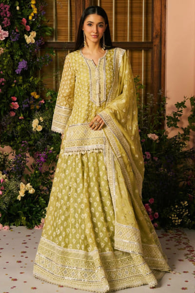 Mulmul Lime embroidered organza lehenga set MULMAR26D140742