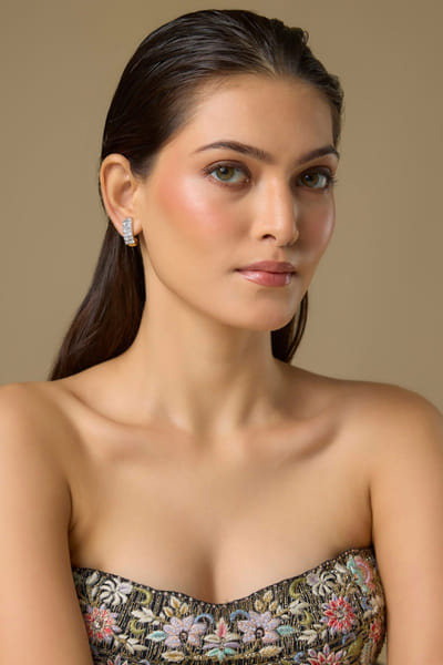 White and gold Swarovski diamond earrings