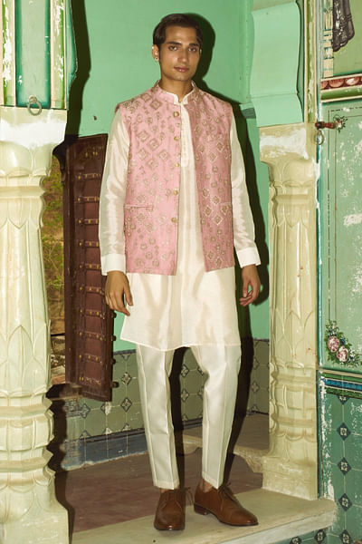 Powder pink embroidered bandi jacket