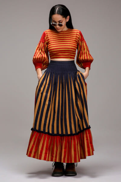 Brown dual stripe printed skirt set