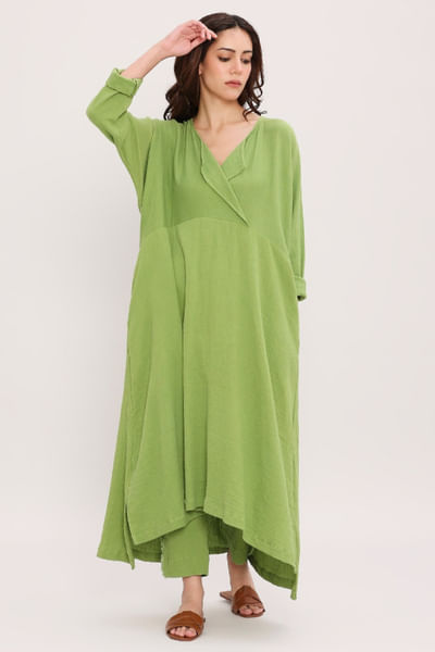 Green cotton pants