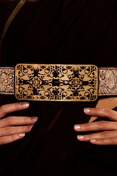 Embellished velvet belt