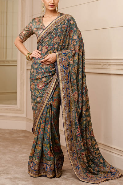 Embroidered georgette sari set