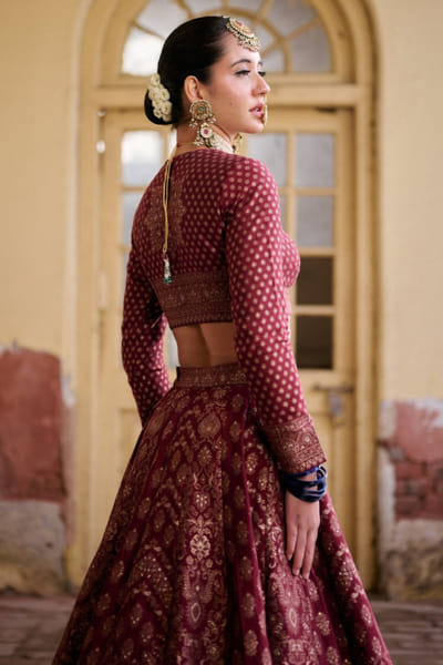 Safaa Maroon zari embroidered lehenga set SAFFEB26D138942