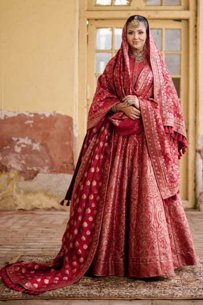 Safaa Deep red zari embroidered lehenga set SAFFEB26D138932
