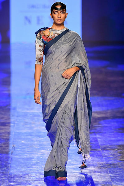 Muave printed saree and blouse