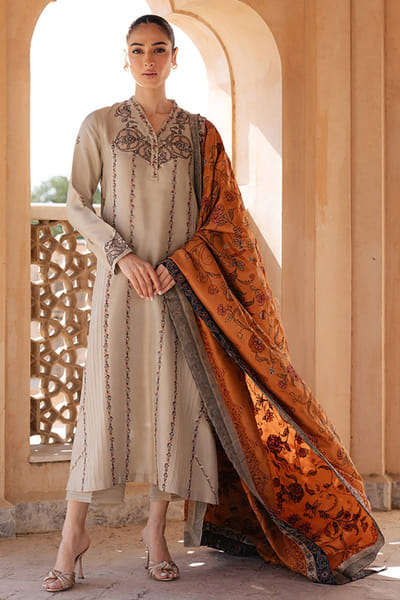 Aneeka Ruknuddin Grey floral zardozi embroidered kurta set ANEEJUL26D249816