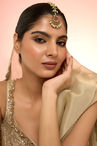 Karisa Multicolor stone-pearl embellished maang tikka KARIMAY26D243673