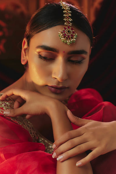 Karisa Multicolour kundan embellished maang tikka KARIAPR26D143378