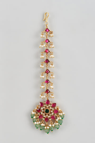 Karisa Multicolour kundan embellished maang tikka KARIAPR26D143378