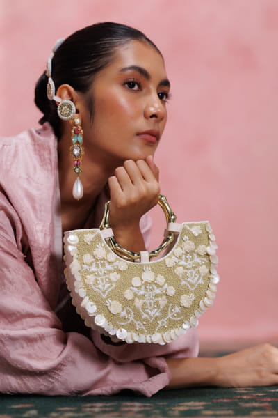 Ivory 3D floral mother-of-pearl clutch bag