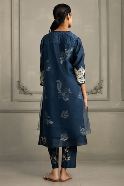 ARCVSH by Pallavi Singh Indigo printed embroidered tunic set ARCVJUL26D150491