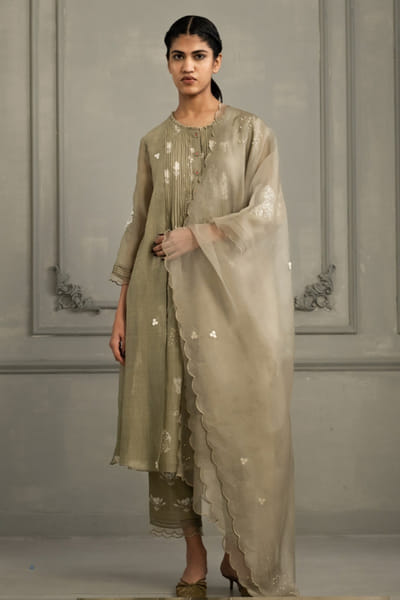 ARCVSH by Pallavi Singh Green printed embroidered pleated tunic set ARCVJUL26D150485